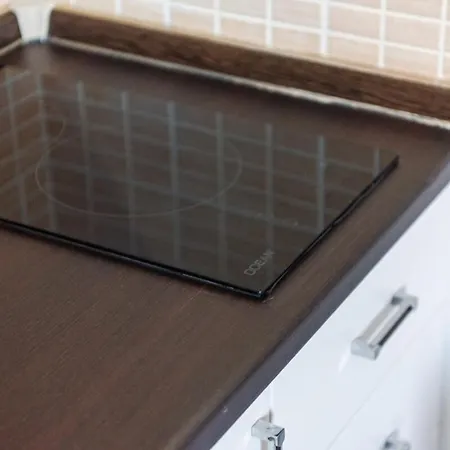 Appartement Stylish With Scenic Gardens By Pikhost